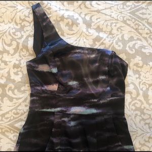 GUESS- One Shoulder Dress w POCKETS! Semiformal